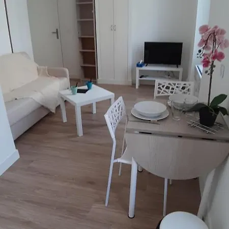 Studio Promenade Des Anglais Climatise. Mer/Plage Apartamento *